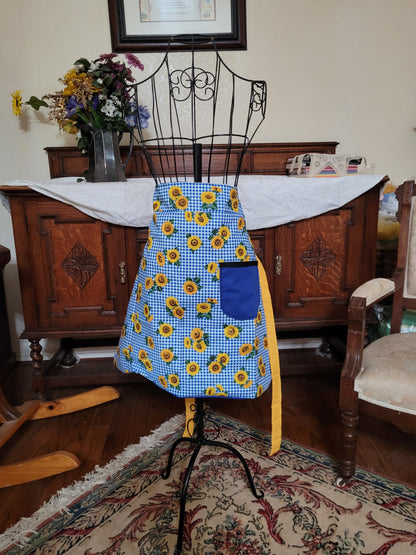 Summer Half Aprons